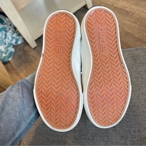 Kids Hurley sneakers size 13 NWOB - Picture 2 of 5